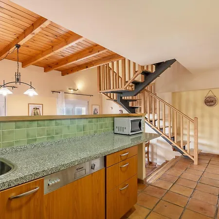 The Maisonette Sierra Nevada Apartment *